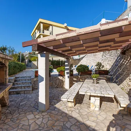 公寓 Leko-2 By Interhome 诺维·维诺多尔斯基