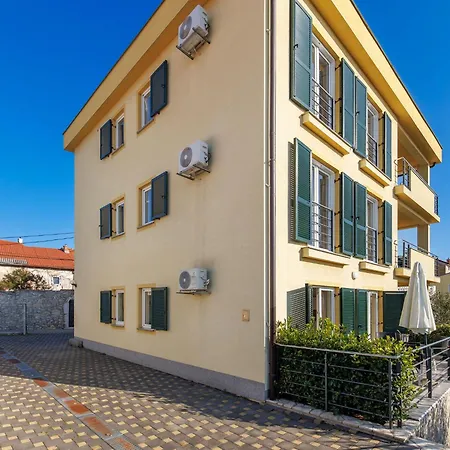 Leko-2 By Interhome 公寓