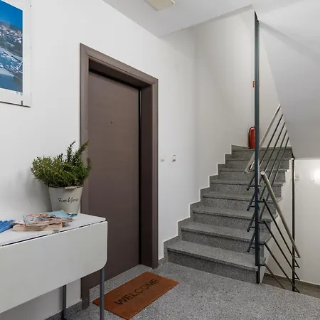 公寓 Leko-2 By Interhome