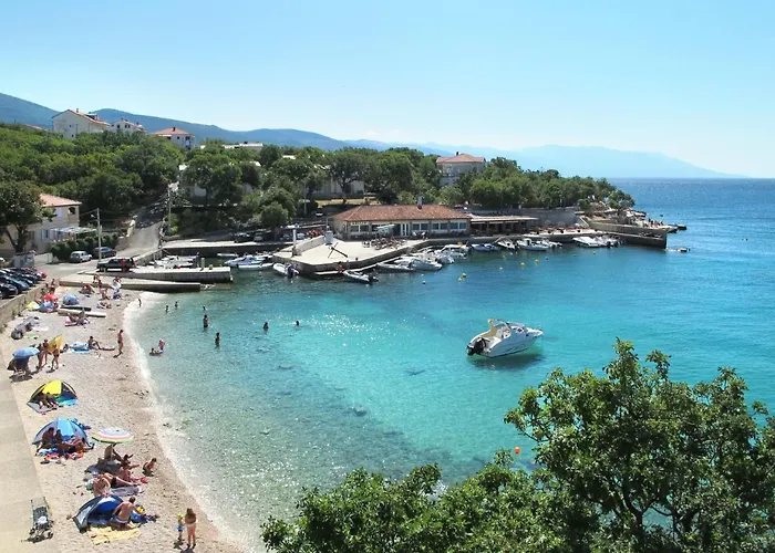 Leko-2 By Interhome ノヴィ・ヴィノドロスキー